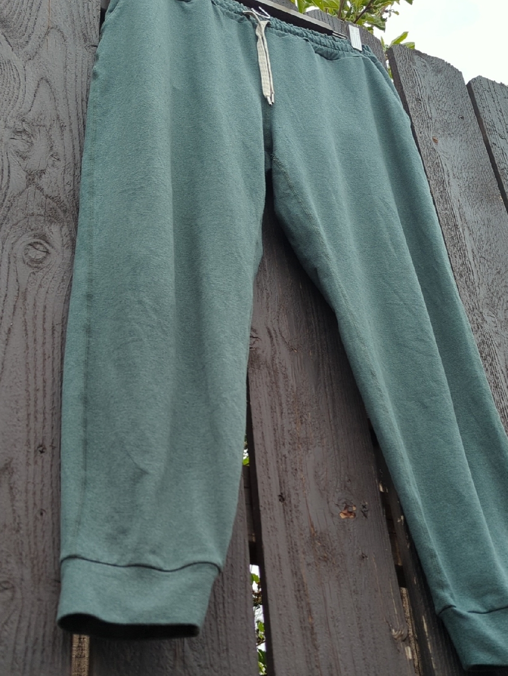 Vuori Halo Performance Jogger, Green, Women's M - Picture 2 of 14